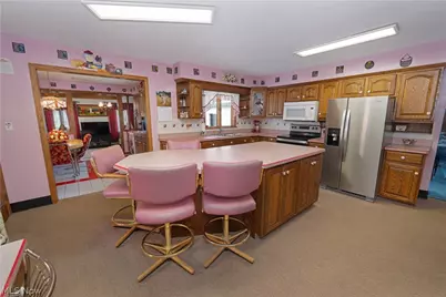 1325 Braceville Robinson Road, Worthington, OH 44470 - Photo 16