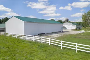 1325 Braceville Robinson Rd, Worthington, OH 44470 - Photo 42