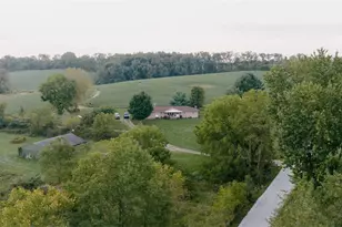 940 Parks Ave SE, Paris, OH 44669 - Photo 6