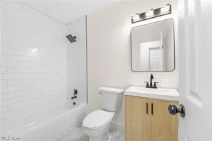 34297 W Point Dr, North Ridgeville, OH 44039 - Photo 22