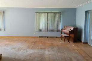 9031 Murray Ridge Rd, Elyria, OH 44035 - Photo 10