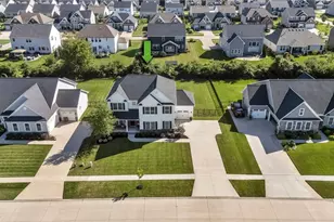 36633 Capri Ln, North Ridgeville, OH 44039 - Photo 2