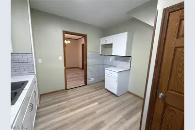 2625 4th Street NW, Canton, OH 44708 - Photo 4