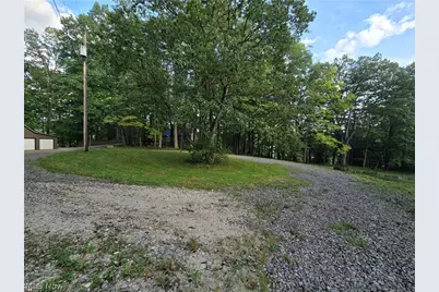 1069 Ghent Road, Akron, OH 44333 - Photo 20