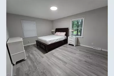 1069 Ghent Road, Akron, OH 44333 - Photo 14