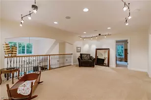 7734 Bainbridge Rd, Chagrin Falls, OH 44023 - Photo 30