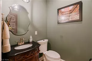 7734 Bainbridge Rd, Chagrin Falls, OH 44023 - Photo 28