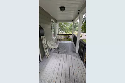 385 Campbell Street, Akron, OH 44307 - Photo 12