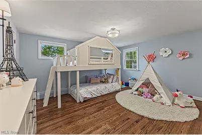 18050 Elliott Drive, Chagrin Falls, OH 44023 - Photo 34