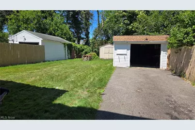 10017 Sandusky Avenue, Loveland, OH 44105 - Photo 36