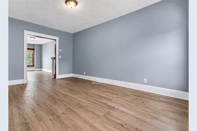 7507 Lawnview Avenue, Loveland, OH 44103 - Photo 8