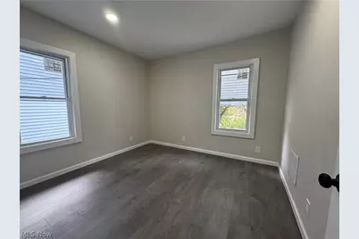 10409 Yale Avenue, Loveland, OH 44108 - Photo 14