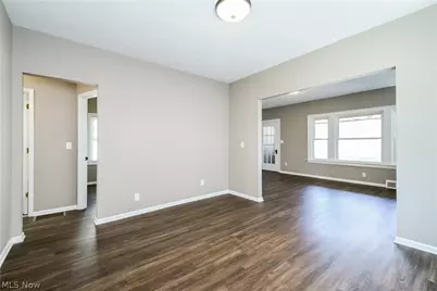 13519 Merl Avenue, Oakwood, OH 44107 - Photo 8