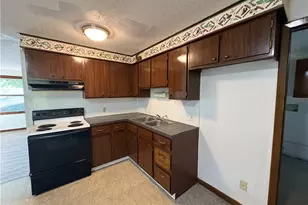 9708 Kennett Square NE, Bolivar, OH 44612 - Photo 10