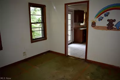 106 S Beverly Avenue, Youngstown, OH 44515 - Photo 6