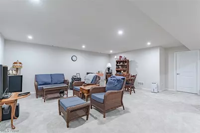 1737 Creekside Court, Painesville, OH 44077 - Photo 20