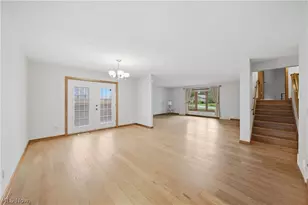 4727 Greenbriar Square NE, Canton, OH 44714 - Photo 6