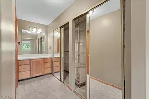 9875 Mentor Rd, Chardon, OH 44024 - Photo 10