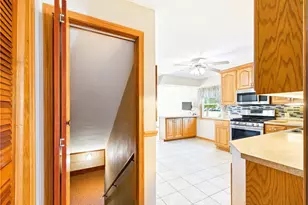 925 Belrock Ave, Belpre, OH 45714 - Photo 14
