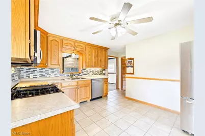 925 Belrock Avenue, Belpre, OH 45714 - Photo 18