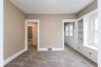 18436 Sloane Avenue, Oakwood, OH 44107 - Photo 8