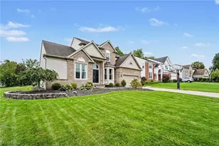 9803 Burton Dr, Twinsburg, OH 44087 - Photo 2