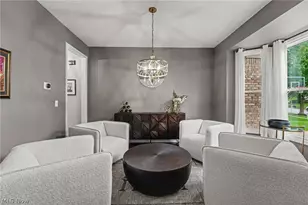 9803 Burton Dr, Twinsburg, OH 44087 - Photo 6