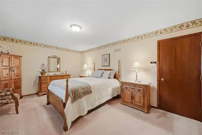 6180 Chesham Avenue NE, Canton, OH 44721 - Photo 16