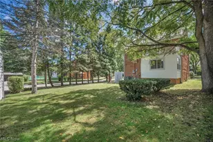 17429 Scottsdale Blvd, Huber Heights, OH 44120 - Photo 6