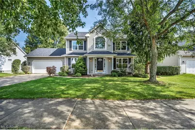 2573 Stonecreek Drive, Akron, OH 44320 - Photo 2