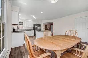 2573 Stonecreek Dr, Akron, OH 44320 - Photo 12