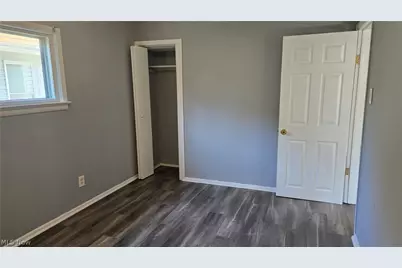 810 E 157th Street, Loveland, OH 44110 - Photo 16