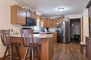 115 N Crestview Dr, Creston, OH 44217 - Photo 12