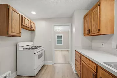1137 Smithfarm Avenue, Akron, OH 44305 - Photo 14