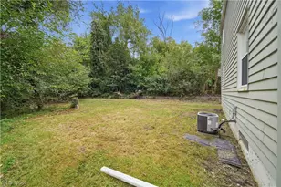 1137 Smithfarm Ave, Akron, OH 44305 - Photo 32