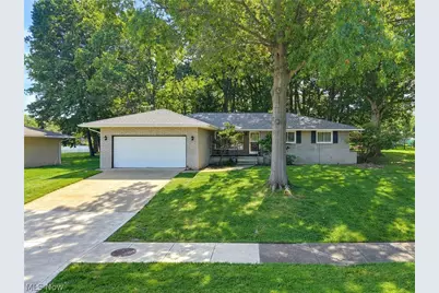 1780 E Parkhaven Drive, Green Hills, OH 44131 - Photo 1