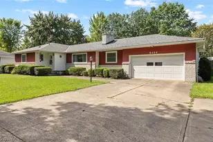 6424 Murray Ridge Rd, Elyria, OH 44035 - Photo 2