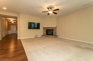 7967 Dovegate Dr, Mentor, OH 44060 - Photo 12