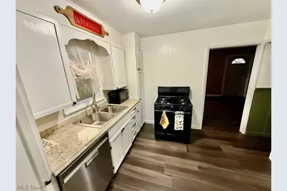 540 Eastlawn Street, Geneva, OH 44041 - Photo 2