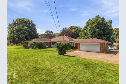 5738 Griffith Avenue NW, North Canton, OH 44720 - Photo 6