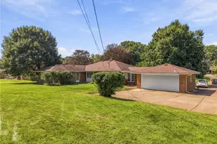 5738 Griffith Ave NW, North Canton, OH 44720 - Photo 6