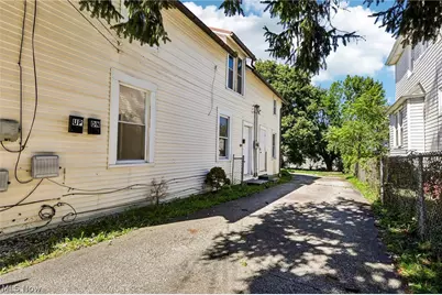 3602 Mobile Court, Loveland, OH 44109 - Photo 2