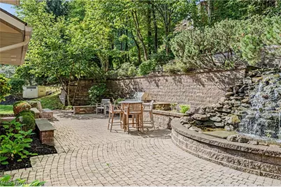 1040 Riverwoods Drive, Akron, OH 44313 - Photo 36