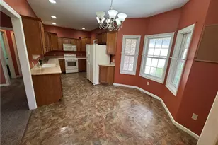 109 Locust Ln, St Clairsville, OH 43950 - Photo 14