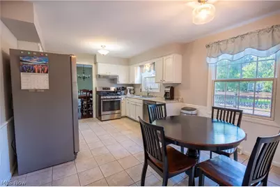 3388 Swallow Hollow Drive, Poland, OH 44514 - Photo 4