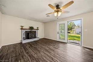 7612 Lakeshore Blvd, Mentor, OH 44060 - Photo 12