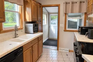 376 Fairgrounds Rd, Painesville, OH 44077 - Photo 8