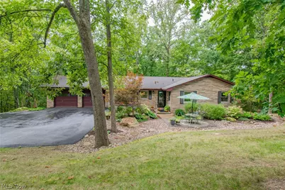 3980 Wetmore Road, Cuyahoga Falls, OH 44223 - Photo 1
