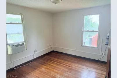2132 10th Street SW, Akron, OH 44314 - Photo 20
