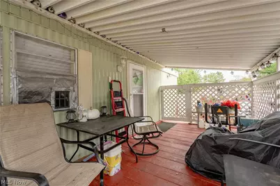 2715 Barn Drive SW, Canton, OH 44706 - Photo 4